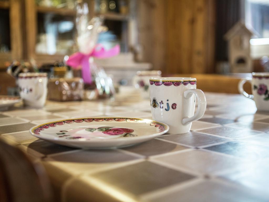Luxurious Chalet In Oud Turnhout With Large Garden Villa Oud-Turnhout Esterno foto