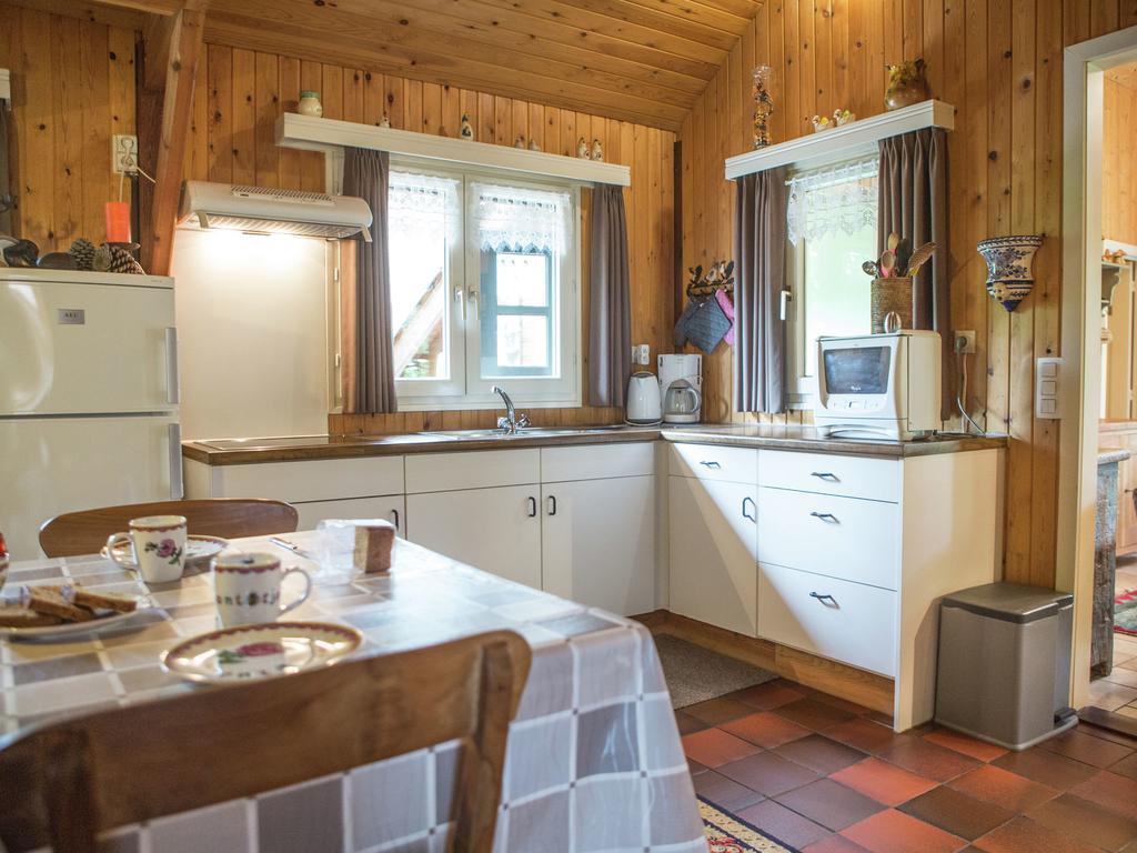 Luxurious Chalet In Oud Turnhout With Large Garden Villa Oud-Turnhout Esterno foto